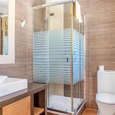 Moradia Com Piscina E Vista Mar Casa de Férias *