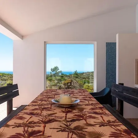 Moradia Com Piscina E Vista Mar * 阿尔热祖尔