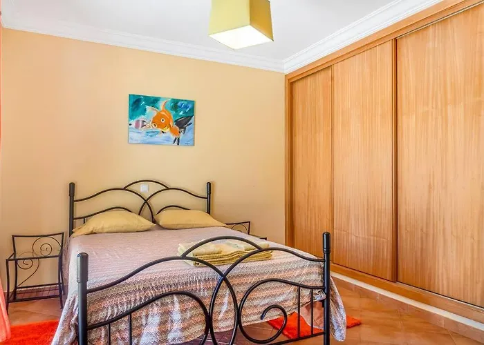 Moradia Com Piscina E Vista Mar 펜션 알제주르