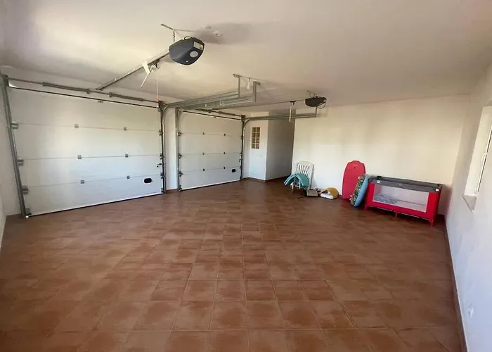 Moradia Com Piscina E Vista Mar 펜션 *