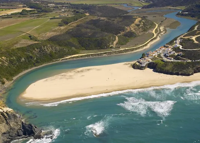 펜션 Moradia Com Piscina E Vista Mar