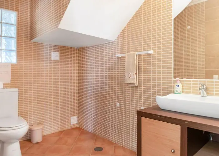 펜션 Moradia Com Piscina E Vista Mar *