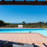 Moradia Com Piscina E Vista Mar Aljezur